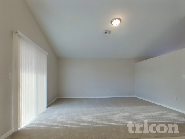 Foto del edificio - 423 N Shaylee Ln