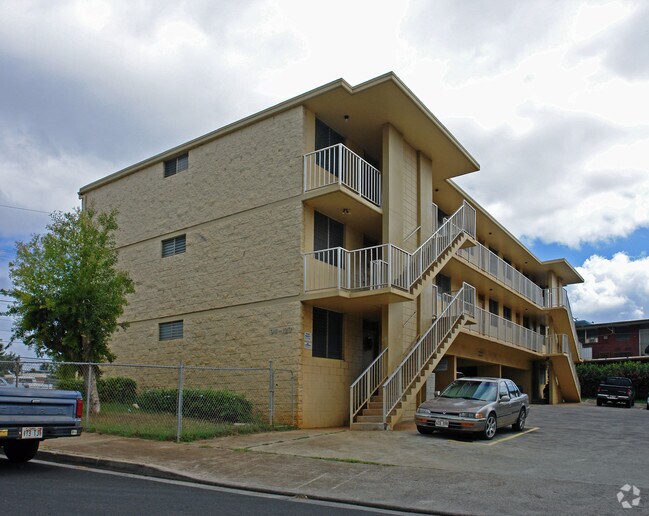Building Photo - 94-123 Pupunohe St