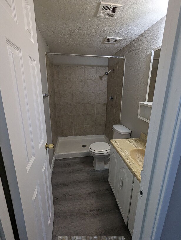 Foto del edificio - 4384 Cy Cliffview Cir