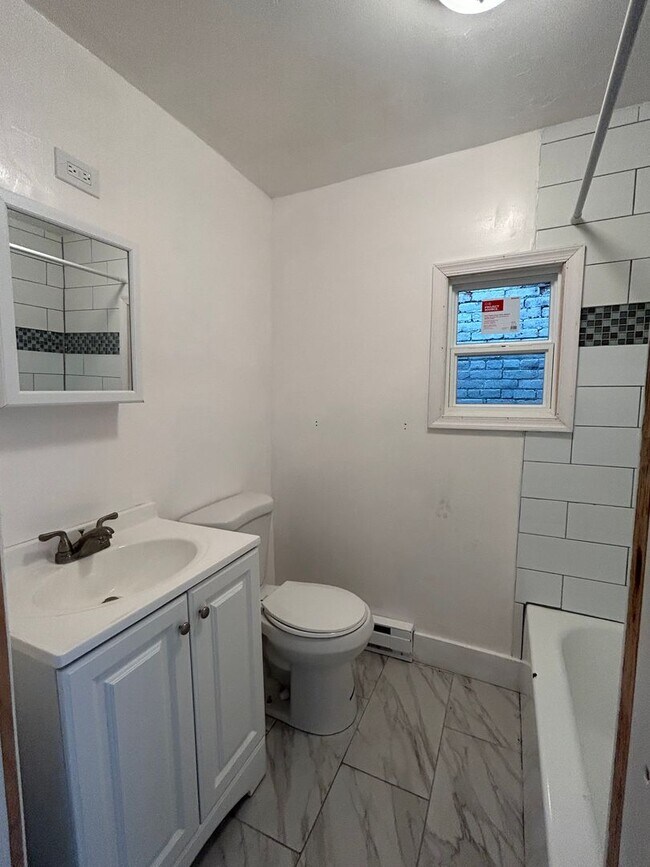 Foto del edificio - 140 N. 7th Street