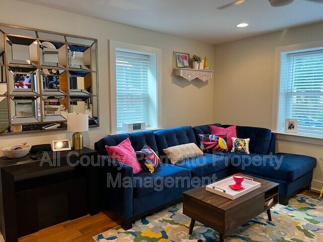 Foto del edificio - 278 Ashley Ave