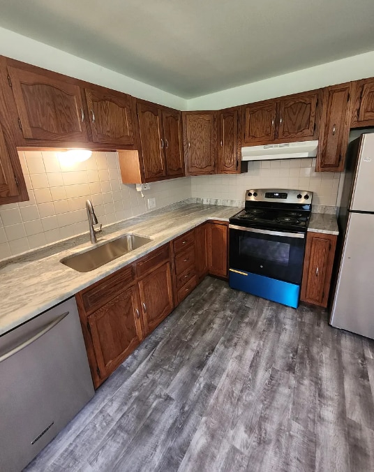 Building Photo - 36 Pinewald Ln
