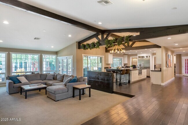 Foto del edificio - 12140 N 76th Ct