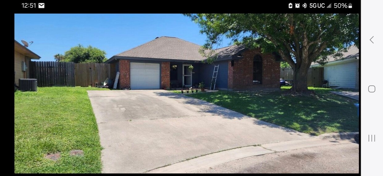 Primary Photo - 2414 Westlake Cir N