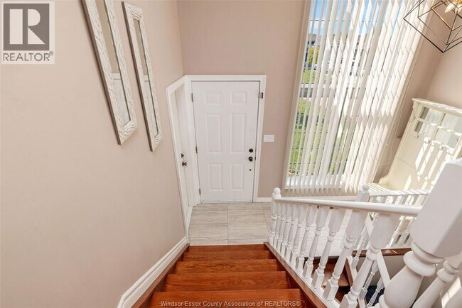 Building Photo - 2636 Teedie Cres