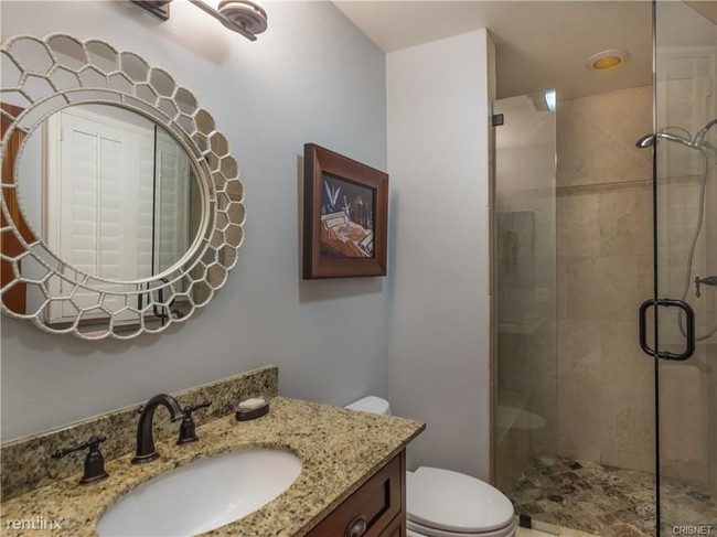 Building Photo - 5 br, 7 bath House - 22560 La Quilla Dr