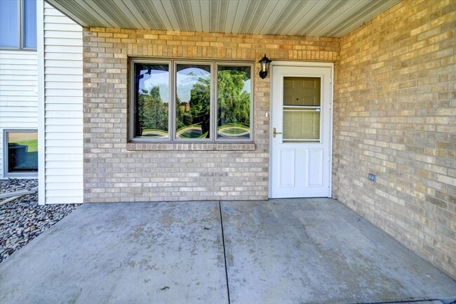 Building Photo - 309 Trail Side Dr