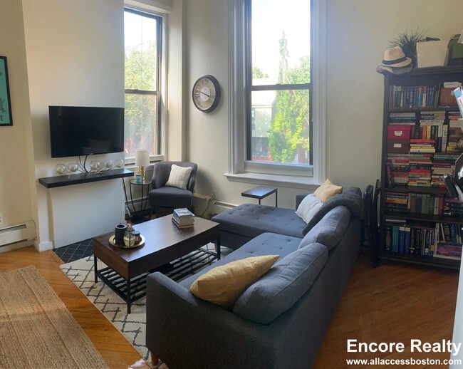 Building Photo - 423 Shawmut Ave