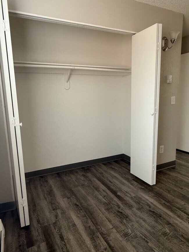 Foto del edificio - **MOVE IN SPECIAL**  Come and apply today!!