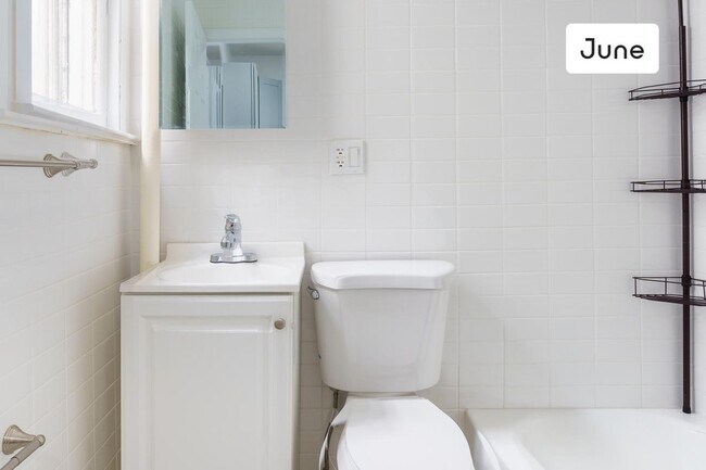 Foto del edificio - 2444 43rd Street