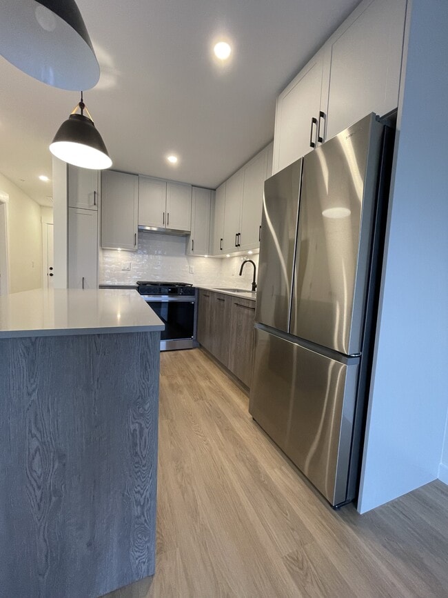 Photo du bâtiment - 3100 272 St