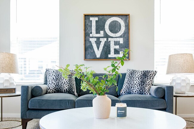 Sala de estar de cedro - Crescent Woods