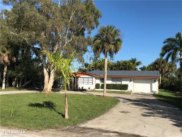 Building Photo - 3 br, 3 bath House - 14693 Martin Dr