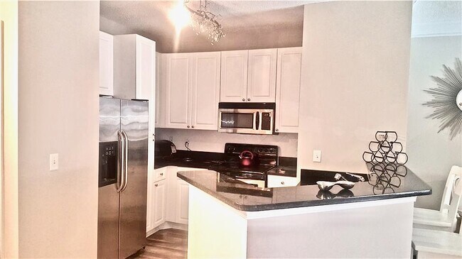 Foto del edificio - 10 Perimeter Summit Blvd NE