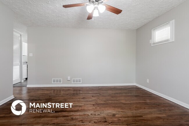 Building Photo - 1039 Verdi Way