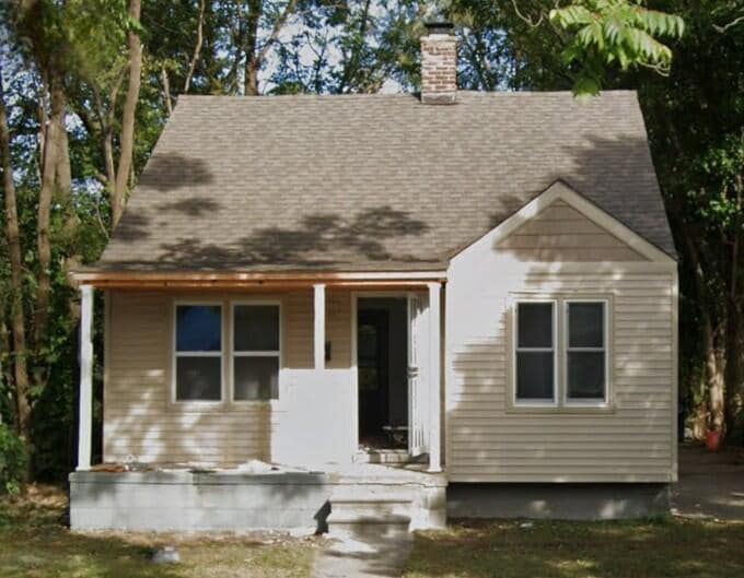 Foto principal - 19344 Bradford Ave