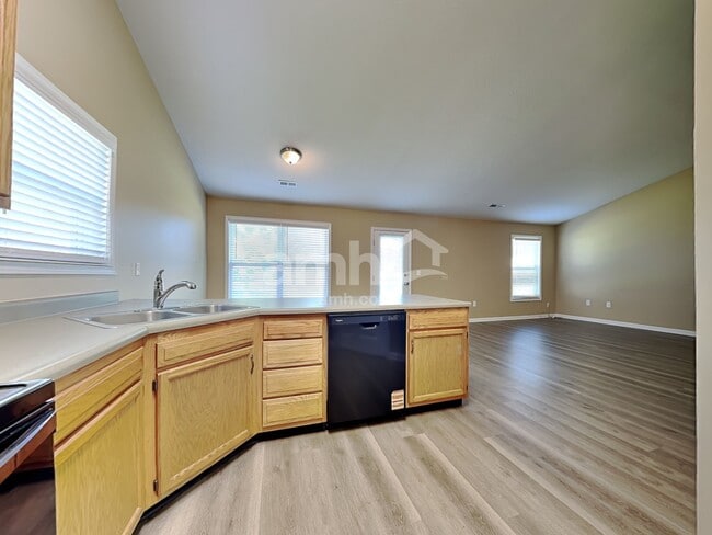 Building Photo - 3382 Whispering Trees Dr