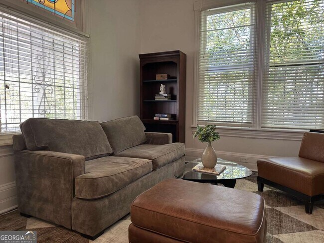 Foto del edificio - 194 Hendrix Ave SW