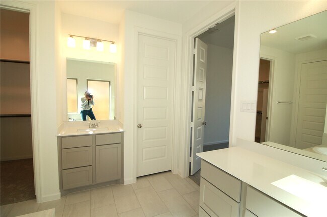 Foto del edificio - 16750 Yaklin Meadow Ct