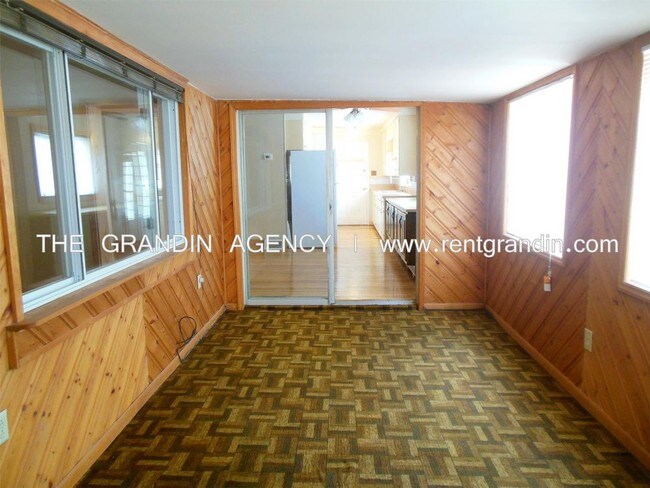 Foto del edificio - 2325 Mansfield St NE