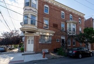 Building Photo - 1601 Jackson St