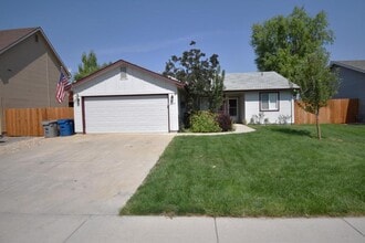 Building Photo - 2604 Pebble Way