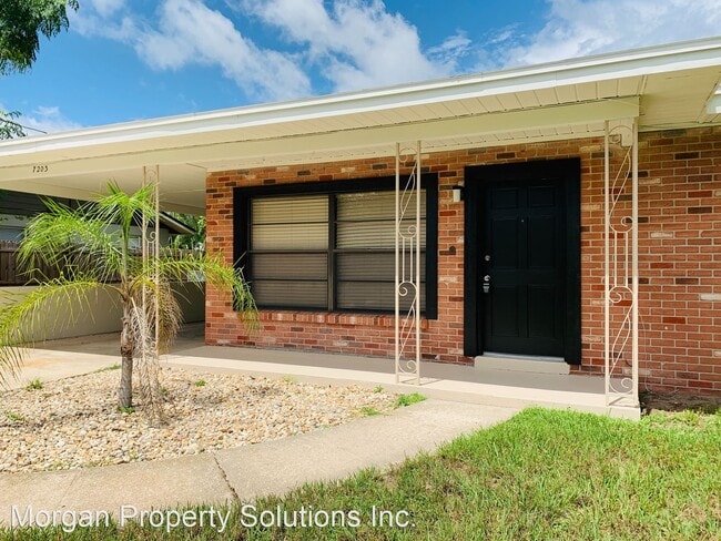 Building Photo - 3 br, 2 bath House - 7203 Lake Marsha Drive