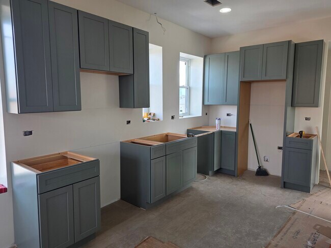 Building Photo - 3216 S Morgan St