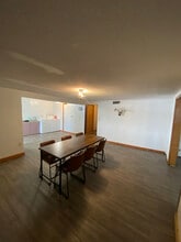 Building Photo - 224 Garfield St