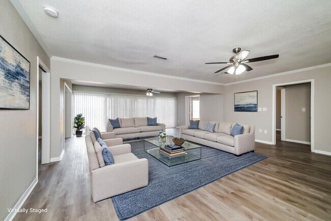 Foto del edificio - 1033 Campbell Ave