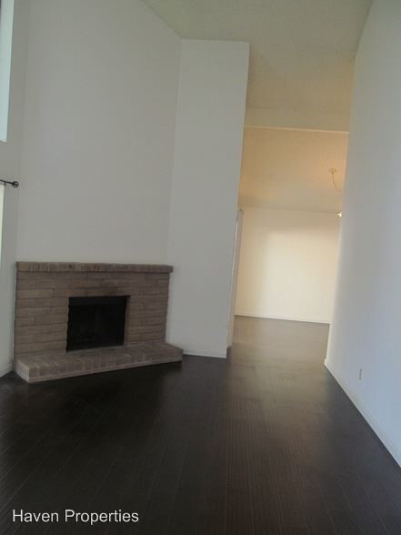 Building Photo - 5330 Angelina Ave