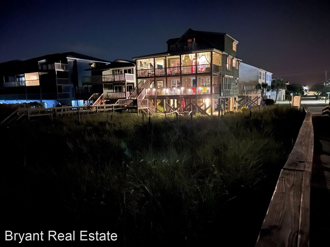 Primary Photo - 3 br, 2 bath House - 3 North Carolina Aven...