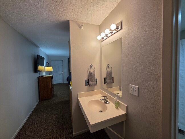 Building Photo - 590 Spruce