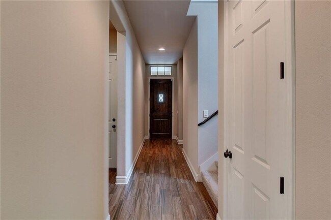 Foto del edificio - 7201 Puzzle Path