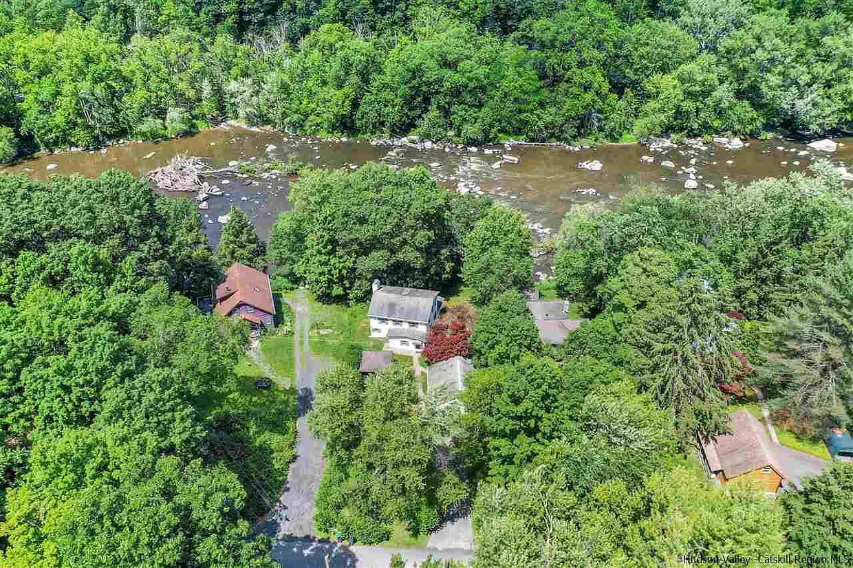 1232 N Old Ford Cir, New Paltz, NY 12561 House Rental in New Paltz