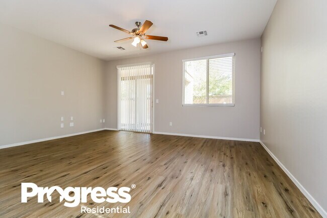 Building Photo - 17382 W Woodlands Ave
