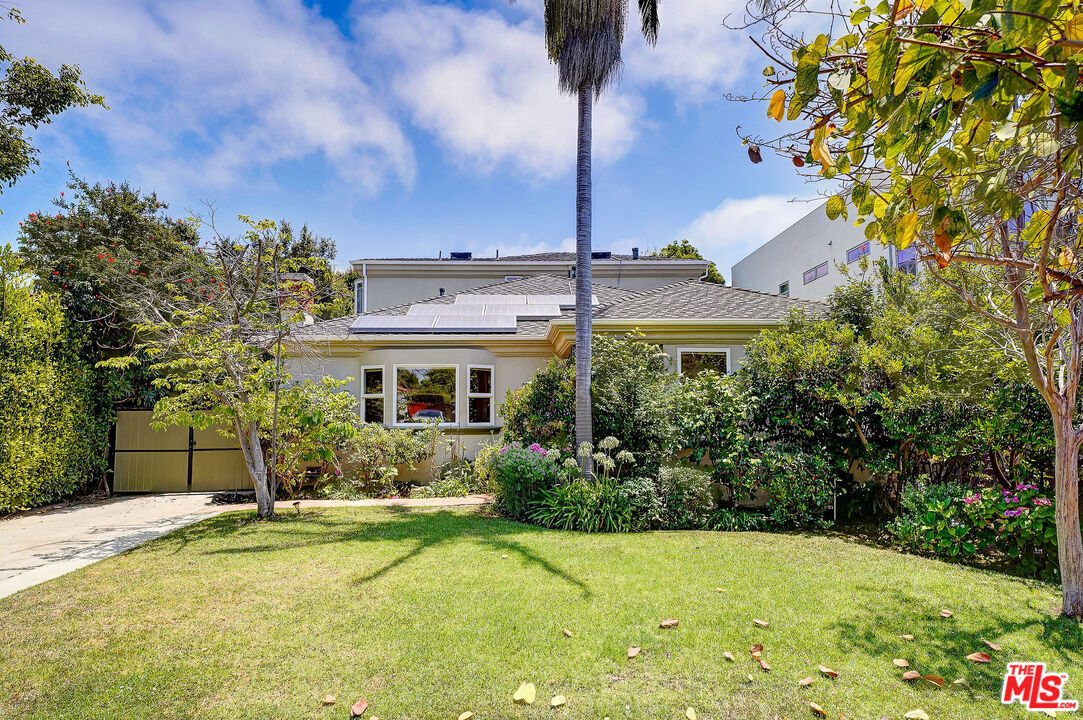 Primary Photo - 10450 Ilona Ave