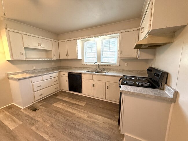 Foto del edificio - 524 Carter St SE