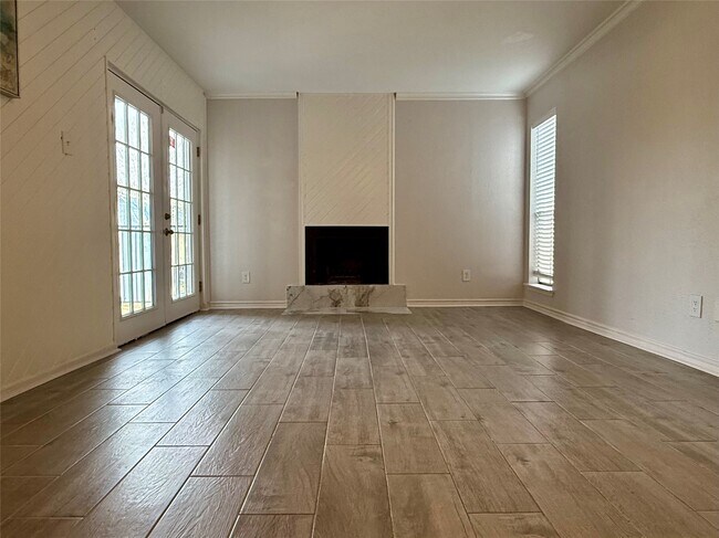 Foto del edificio - 18515 Egret Bay Blvd