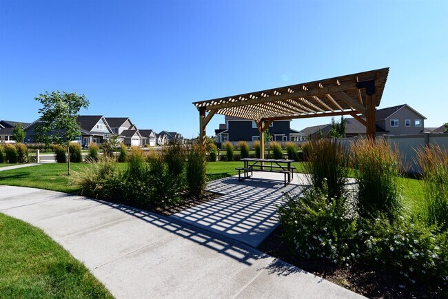 Foto del edificio - 7878 N Hibiscus Ln