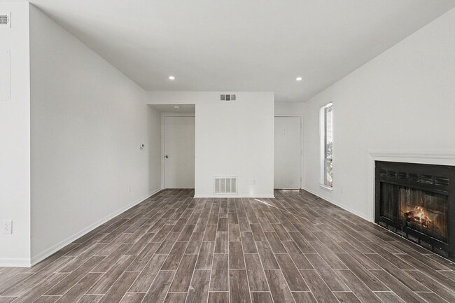 Building Photo - 6148 Heath Ridge Ct