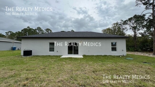 Building Photo - 276 Santo Domingo Ave SW