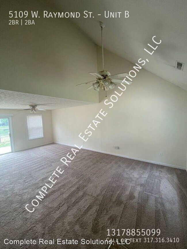 Building Photo - 2 br, 1.5 bath House - 5109 W. Raymond St....