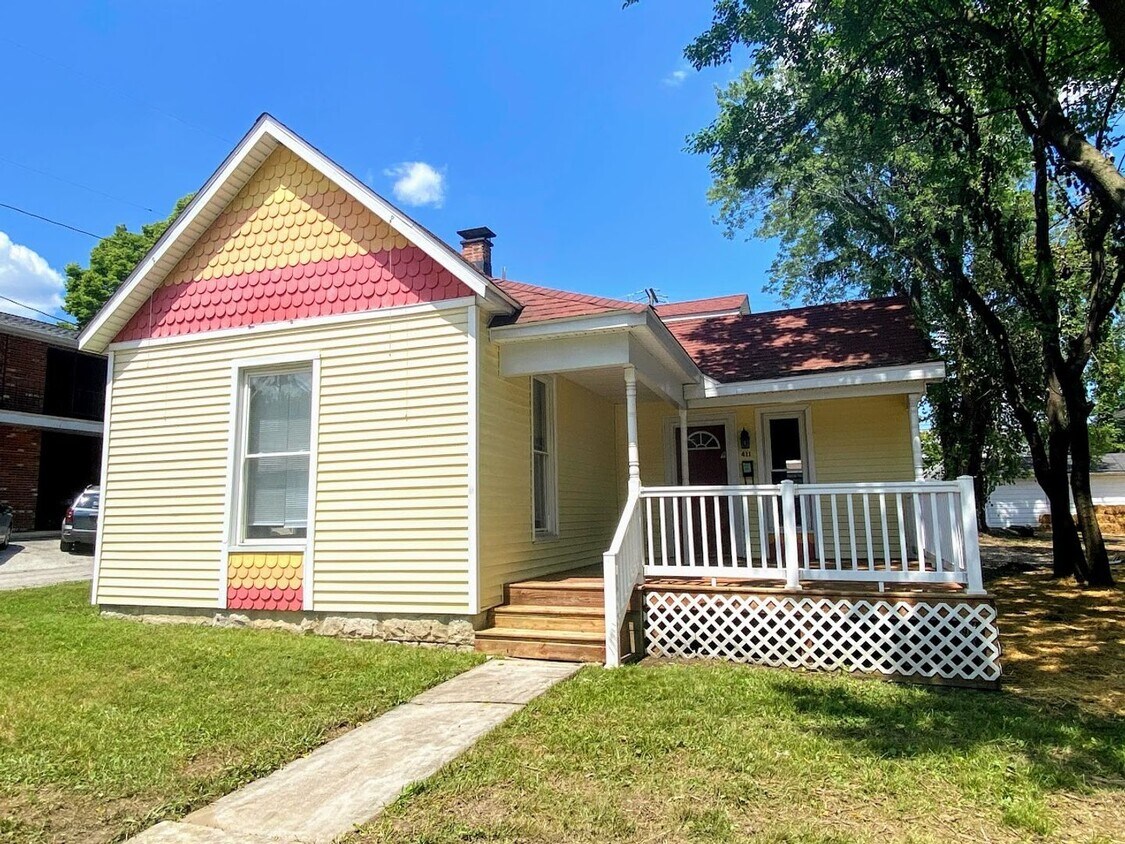 Foto principal - *AVAILABLE AUGUST 2027* - Fits 5 People! 4...