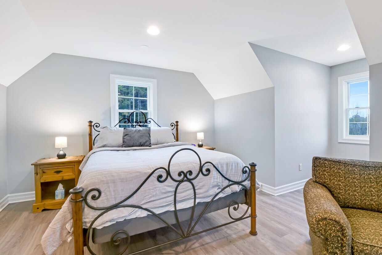 8996 S Mill Rd, Kewaskum, WI 53040 House for Rent in Kewaskum, WI