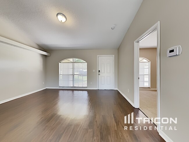 Foto del edificio - 3310 51st St N