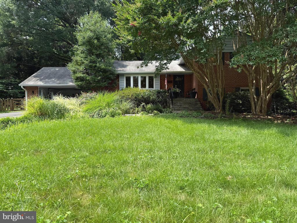 Foto principal - 3312 Sleepy Ln