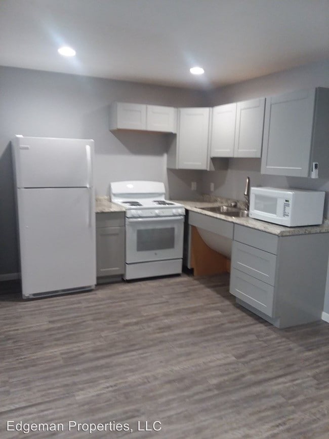 Building Photo - 2344 Texas Ave