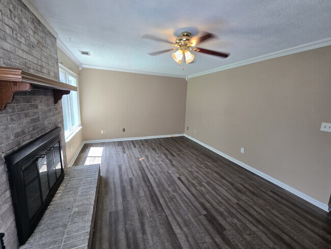 Building Photo - 1836 Haviland Dr