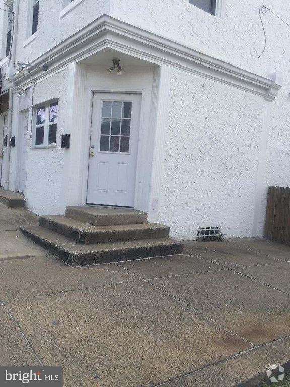 Building Photo - 3422 W Allegheny Ave